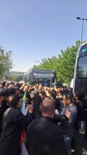 גנרל וואהידי נכח בין האבלים כדי להיפרד מהאומה.