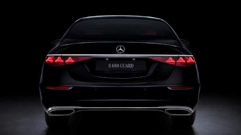 Бронированный S-Class Guard стал самым дорогим в линейке 4