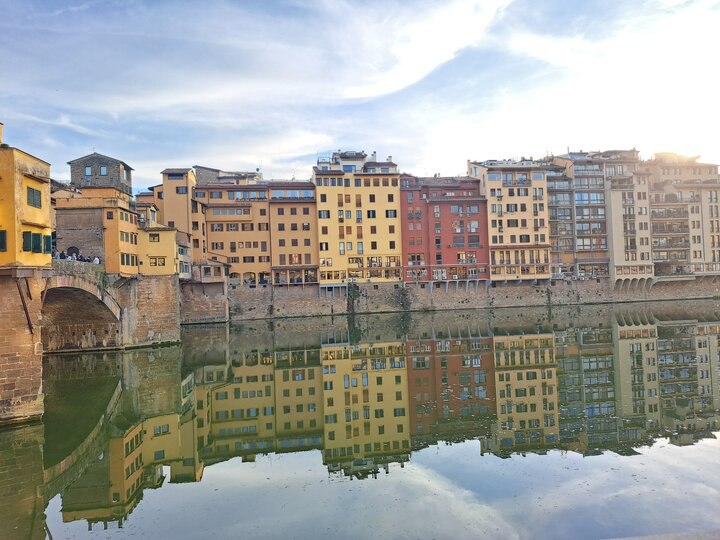 【(義大利攻略)佛羅倫斯篇~文藝復興與我(1) 〥】〜〆老橋、流水、耳裡傳來的音樂聲