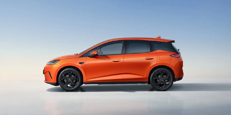 Неужели PHEV-хэтчбек за цену бюджетника — это уже новая норма? По данным иностранных СМИ, BYD сегодн 3
