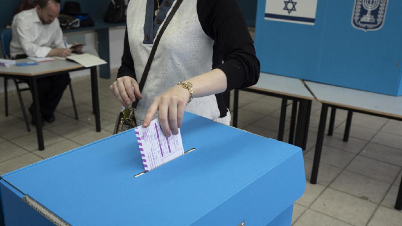 בשידור חי - בחירות ישראל: האופוזיציה מובילה את נתניהו והרשימות הערביות משיגות הישגים משמעותיים