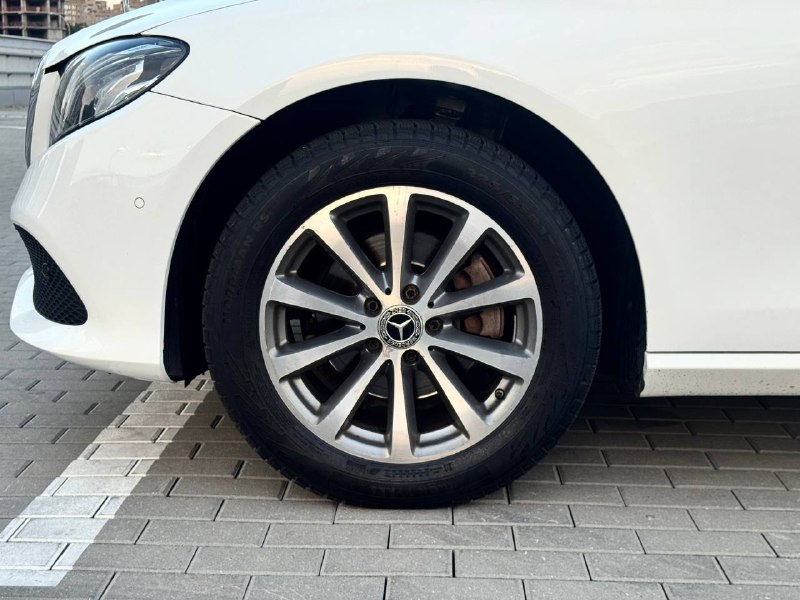 🚘 В продаже m-benz e-200

Год выпуска: 2018
Пробег на табло: 133 000 км
Птс: электронный
Двигатель: 2.0 бензин
Трансмиссия: at

Vin: wdd2130421a496341
Цена: 1 800 000 руб.

📞 + 7 (938) 130-35-61

Г. Ростов-на-дону, тц «сиверс», пр. Сиверса, 23 – как нас найти 📍

Способы оплаты:
— Наличные;
— Кредит (20 банков);
— Безнал без ндс;
— Обмен на ваш авто.

Больше подробностей об авто и способах оплаты узнавайте у менеджера 📲 @autozaorndbot
___________

Подбор авто – @auto_zao_bot 🤖
Все авто – https://autozao. Ru/ 🌐
Мы в max. Ru/auto_zao_rnd 💬

🗺️ Присоединяйтесь к авто зао :

— Москва
— Краснодар - фотография - 8