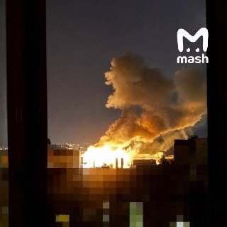 ВС РФ этой ночью атаковали военные объекты на Украине — били ракетами "Искандер" и С-400.Российские военные ударили по киевским предприятиям ВПК, которые производят, собирают и хранят БПЛА и комплектующие к ним. Также под удар попала инфраструктура порта "