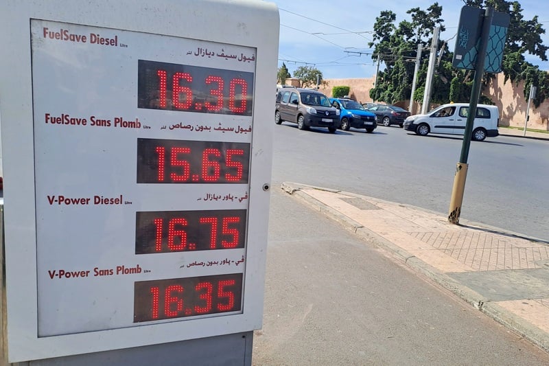 הבנזין עולה בדירהם והדלק יורד על רקע פערים בין חברות ההפצה