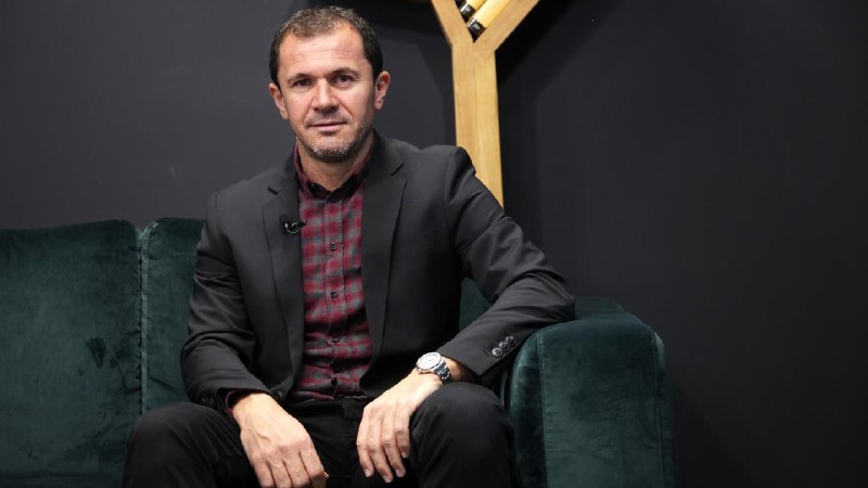 فوتبالی | Footballi.net: ❔⚽️دستیار برانکو، دستیار بختیاری‌زاده می‌شود؟سرمربی استقلال در نشست خبری قبل از بازی با مس شهر بابک از همکاری با یک مربی
