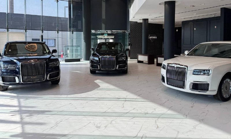 В Дубае откроется первый автосалон Aurus 2