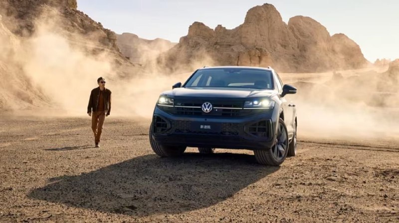 В Китае воскресили Volkswagen Touareg и представил...