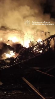 Шесть человек погибли и 19 пострадали в результате удара ракетами и авиабомбами по Запорожью (находится под контролем Украины), рассказал глава областной администрации.