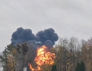Watch: A Russian Su-30SM fighter jet crashed in the Chernihivsk district of the Kaliningrad region. The two pilots ejected but were injured and taken to the hospital.