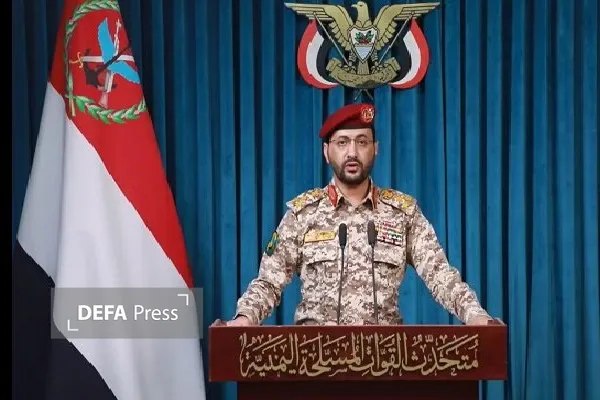 خبرگزاری دفاع مقدس: 💢یحیی سریع: نفتکش دشمن سعودی در شمال دریای سرخ هدف قرار گرفت یحیی سریع: نفتکش دشمن سعودی در شمال دریای سرخ هدف قرار گرفت
