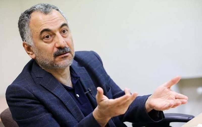 تجارت نیوز: 🔻لیلاز: برای جامعهای با تورم ۹۰درصد و دستمزدهایی که کفاف ۱۰ روز ماه را هم نمیدهد نباید خطونشان کشید / حاکمیت باید تغی