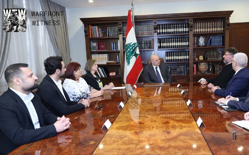 🇱🇧🇮🇱 Lebanese President Joseph Aoun told the delegation from Deir Mimas that the state of Lebanon will stand by the residents of the south, both those who remain in their villages and the displaced, until the end of the Israeli occupation.