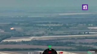 מטוסי התקיפה של ווסטוק פינו עד 200 בניינים במהלך שחרורו של הגנרל. בהתקרבות לכפר, הכוחות האוקראינים ציידו מח…