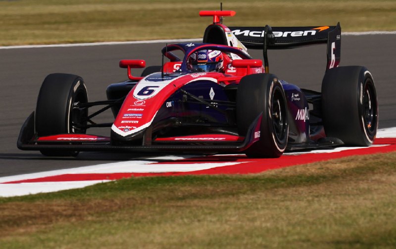 Вчера на трассе Силверстона Formula 3 развернулась настоящая драма, которую мы р