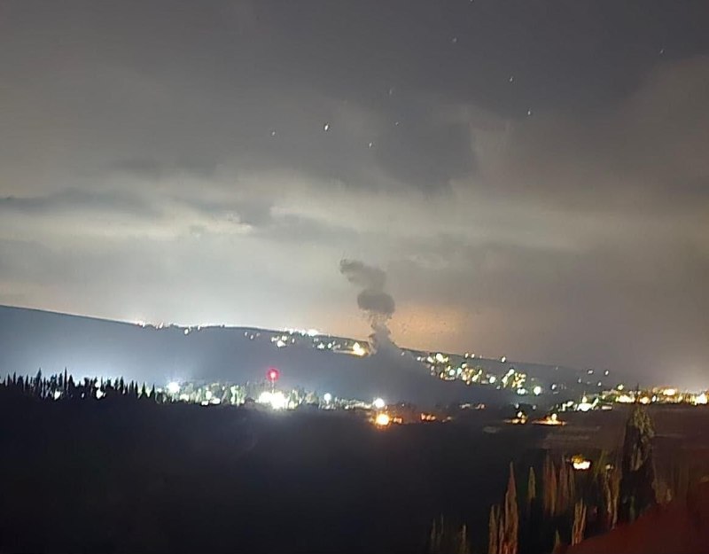 🔴 תקיפה אווירית של שבויים לאזור אל-מנצורי, בדרך תאיר, דרומית ללבנון