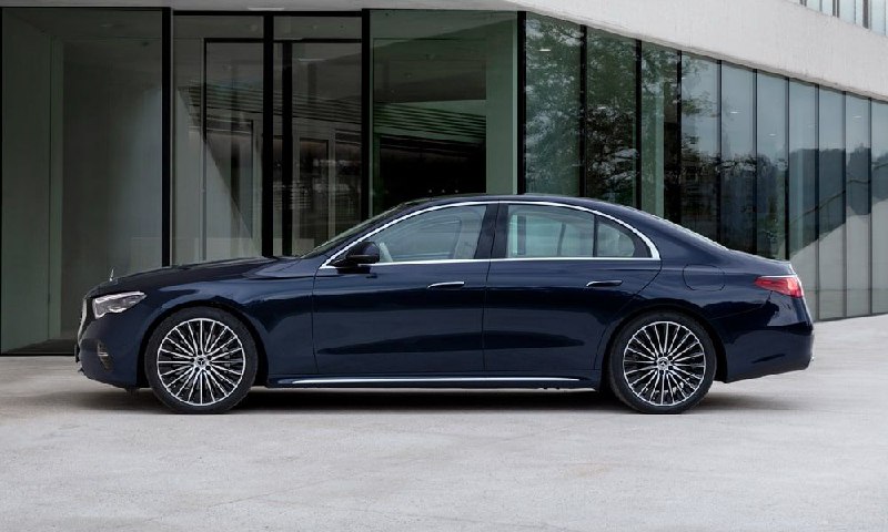 Mercedes-Benz E-Class 6