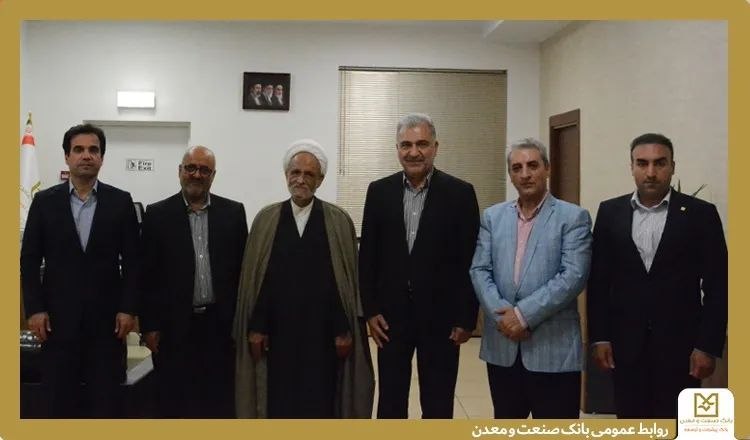 نبض نفت: ⚛️برگزاری ایین تجلیل از آزادگان در بانك صنعت و معدنادامه خبر👇🏼🛢🇮🇷 http://nabznaft.ir/fa/news/75356┄┅☫ همیشه با خبر، با ن