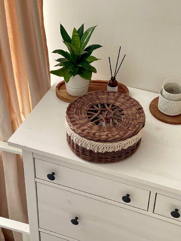 Шоколадное настроение Наконец-то закрыт гештальд, который тянулся ещё с прошлого года! Фух, можно выдохнуть. МК по плетению шоколадного короба с аж... - изображение 4 - можно, видео, telegram