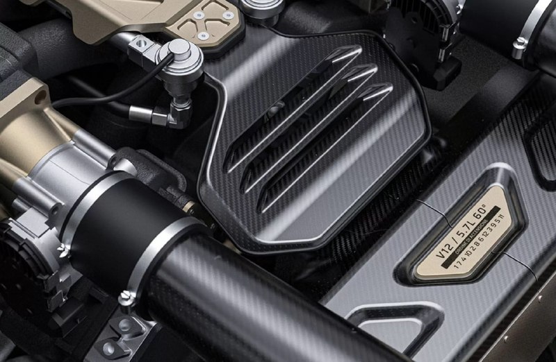 Lamborghini Diablo вернулся в новом карбоновом исполнении 6