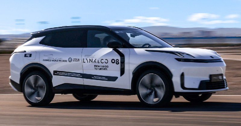 Гибрид Lynk & Co 08 установил рекорд Гиннесса 2