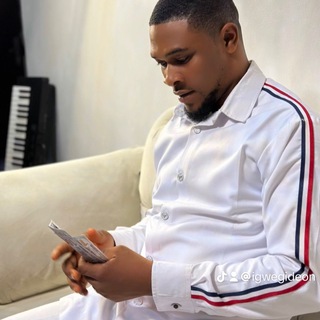 Telegram profile photo for Young Money Tech Group