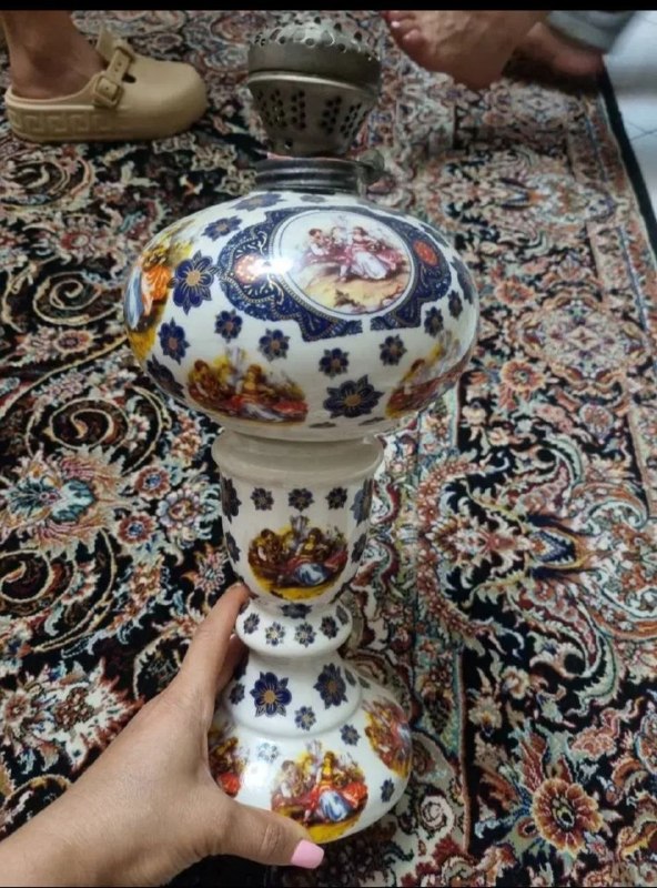 بهشت سوگلی😍💜: یک جفت گردسوز قدیمی عتیقه 8ملیون شهریار وایین هستیم😍💜@zOzza9009386640137یک جفت گردسوز قدیمی عتیقه 8ملیون شهریار وایین هس