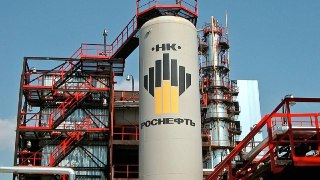 В Комсомольске-на-Амуре загорелся один из ключевых НПЗ Дальнего Востока — это в 6500 километрах от УкраиныПожар произошел на Комсомольском НПЗ — одном из главных поставщиков нефтепродуктов на Дальнем Востоке, пишет ТАСС утром 11 августа. В сообщении агентс
