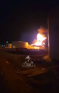 🔴 אש נרחבת בבית זיקוק נפט אל-זאוויה עקב תקיפה קרקעית של מזל"ט לא ידוע