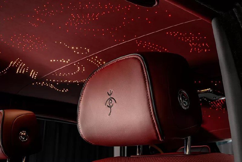 Rolls-Royce Phantom получил уникальную версию Dragon созданную в единственном экземпляре 4
