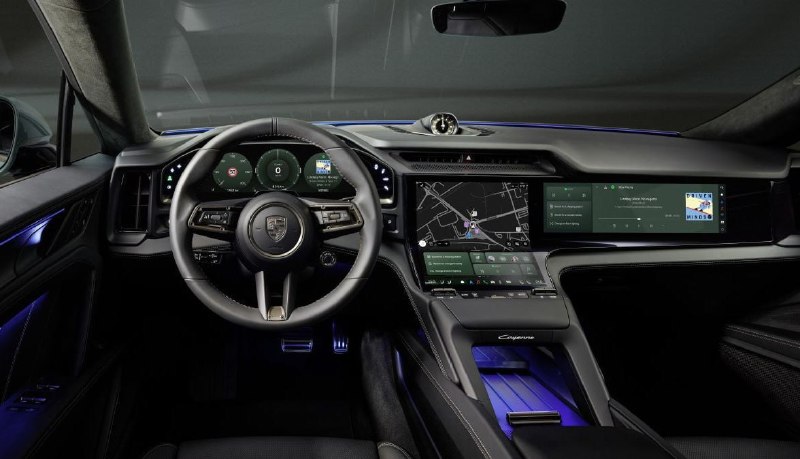 Компания Porsche раскрыла интерьер электрического Cayenne 3