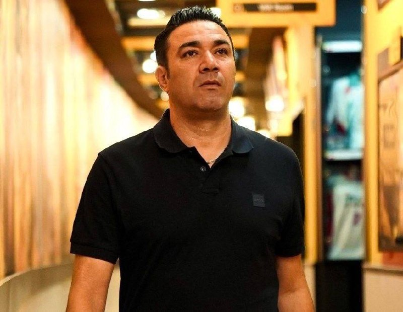 تـاج | اسـتقـلال: تو ۳ هفته اول ۳ برد آوردناونم تازه ۲ تاش مقابل سپاهان و پرسپولیسهیچ گلی نخوردن و ۵ گل هم زدناصلی ترین رقیب استقلال برای