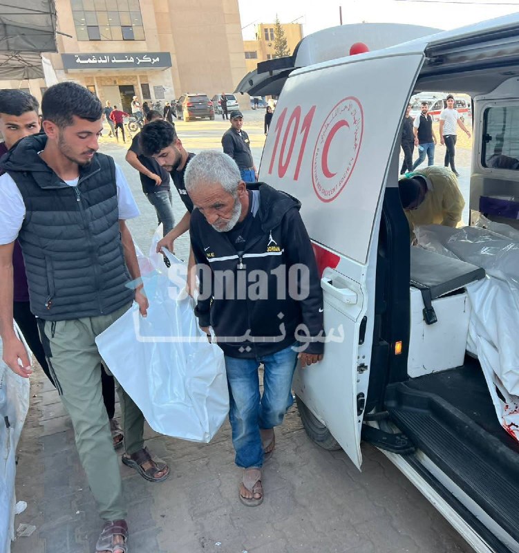 3 شهداء وعدد من الجرحى من بينهم حالات خطيرة اثر استهداف من الاستطلاع على نقطة للمعابر وفيها عناصر أمن ومناديب تجار ومؤسسات شمال غرب مدينة رفح.