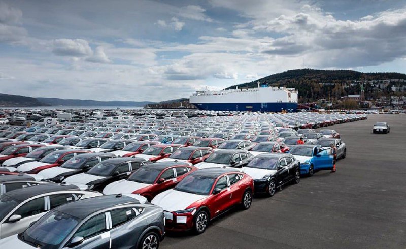 Tesla, GМ и Ford притормозили производство электромобилей 3