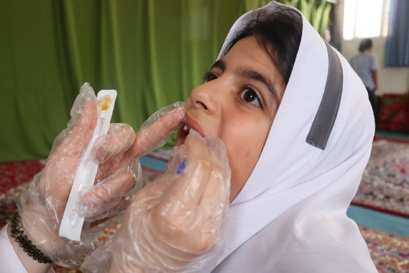 بسیج دانشجویی علوم پزشکی ایلام: 📸 #گزارش_تصویری | روایت جهاد گاهی باید از خودت بگذری؛از راحتی، از روزمرگی...تا بتوانی دستی را بگیری،خانهای را آباد کنیو