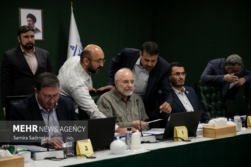 خبرگزاری مهر: 📸 جلسه علنی مجلس شورای اسلامی🔺نشست علنی سهشنبه ۲۷ مرداد مجلس شورای اسلامی به ریاست دکتر محمد باقر قالیباف و با حضور ۲۴۷