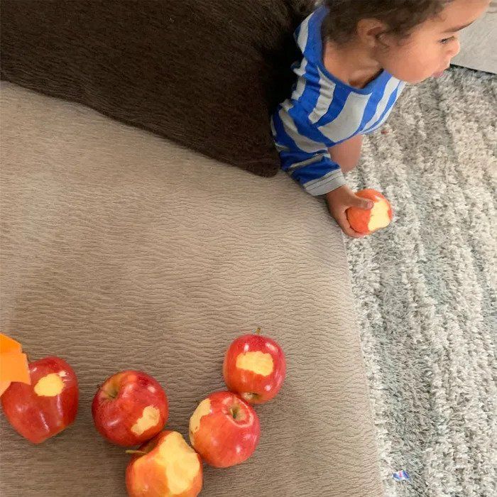 لبخنداجباري: من و سریالهای دانلود شده:@Labkhandejbari