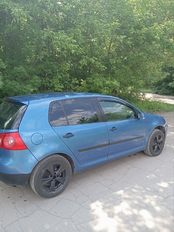 🚘 Марка и модель:   5
📏 Пробег: 266 тыс.
📆 Год: 2004
📝 Кпп:
⚙️ Описание: продам  golf 5.
Мотор 1.6. Механика.
Собственник.
На ходу в хорошем состоянии. Едит тихо, ничего не стучит, не гремит. Климат, музыка, 2 ключа, аккум новый. Резина отличная + зимняя на отдельных штампах.

💰 Цена: 400т. Торг
🌍 Город:
📞 Телефон: +79495200915 - фотография - 3