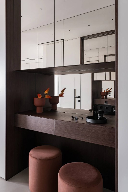 Квартира на 51-м этаже для семьи с ребенком. Этот проект - история о том, как строгая архитектурная графика, обволакивающая нежность фактур и перед... - изображение 4 - квартира, этаже, семьи