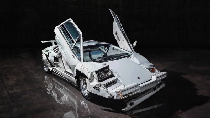 Разбитый на съёмках «Волка с Уолл-стрит» Lamborghini Countach выставлен на продажу