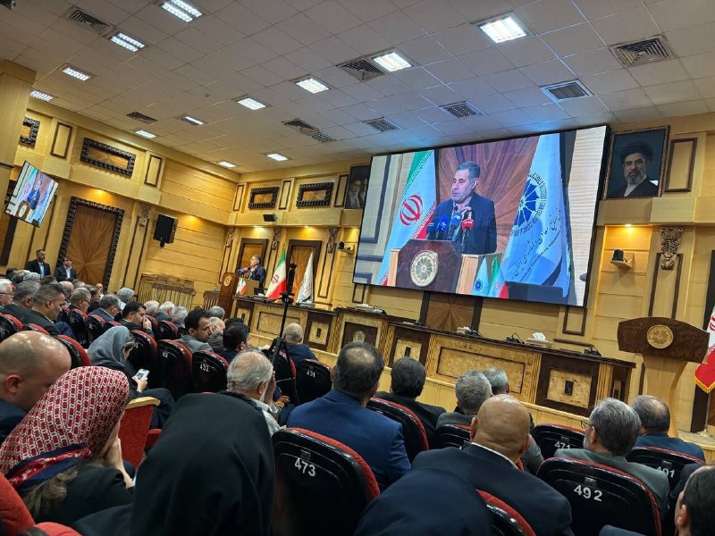 خبرگزاری ایرنا: 🔸دولت چهاردهم، بخش خصوصی و تشکلها را «شریک راهبردی» خود میداند🔹 مشاور رئیس جمهور در امور تشکلها و احزاب گفت: دولت چها