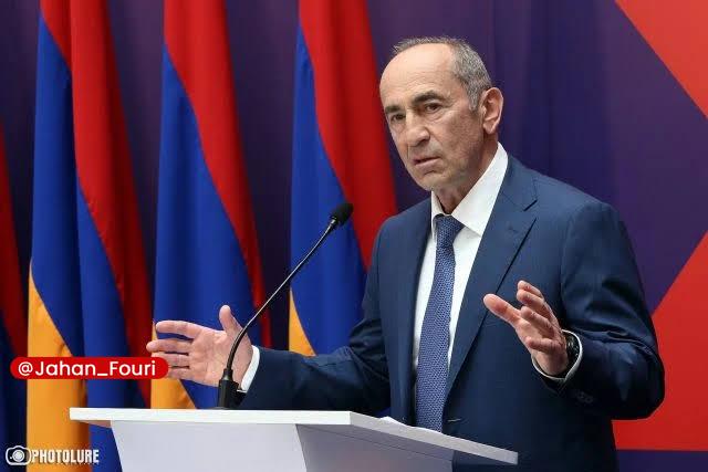 جهان بین‌الملل فوری🌍: رئیس جمهور سابق ارمنستان، بازداشت شد🔹رابرت کوچاریان، رئیس جمهور سابق ارمنستان و پسرش، سدراک، به عنوان بخشی از تحقیقات جن