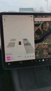 У Tesla появился новый режим парковки — Tap to Park позволяет припарковаться, пр