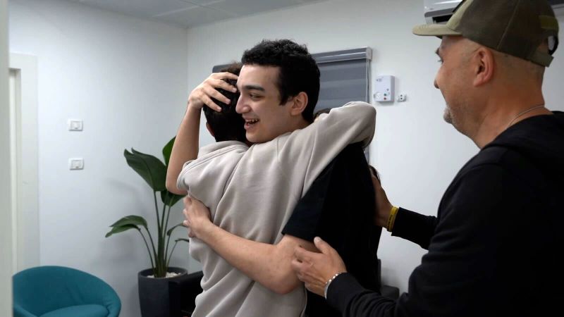 Israeli-American hostage Edan Alexander returns to Israel after Hamas release | CNN