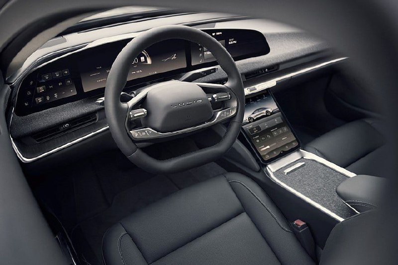 Представлена самая дешёвая версия электрического седана Lucid Air Pure 5
