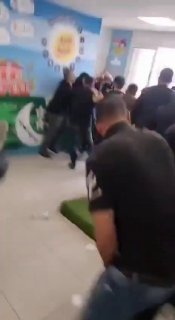 בחירות בישראל: כאוס מוחלט וקטטות ליד הקלפיות ברהט