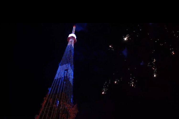 Телебашня Махачкалы 18 марта засияет праздничной иллюминацией в честь воссоединения Крыма с Россией. фото