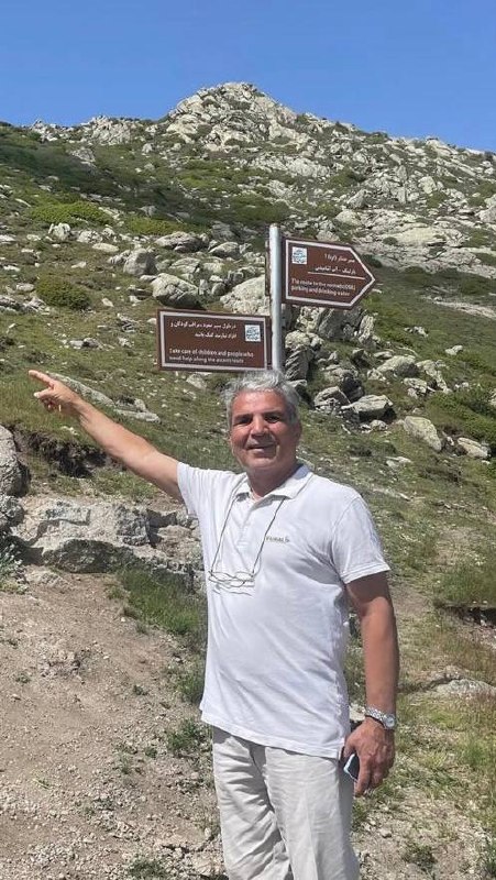 ابوالحسن خلیلی: آهای رفیق با وفایم. کجایی😭😭😭