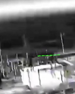 ❗️Jackpot: Reuters reports the Moscow oil refinery is unlikely to resume production this year after suffering extensive damage in Ukrainian drone strikes.