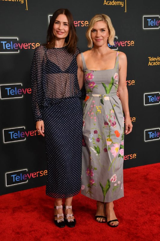 Celebrity Photos: Karolina Wydra and Rhea Seehorn at Pluribus FYC Presentation – August 16, 2026Karolina Wydra and Rhea Seehorn at Pluribu