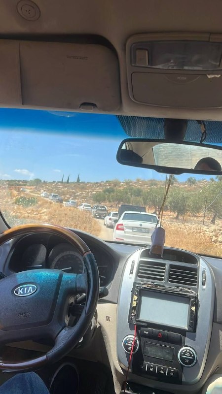 أهالي بيت فوريك يصلّون الجمعة في مسجد الحج حسين رغم ملاحقة الاحتلال